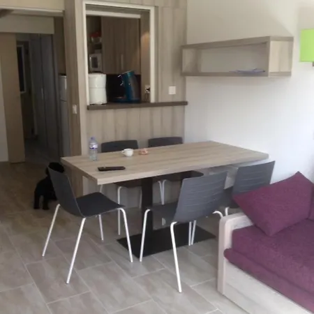 Апартаменты T2 Saint-raphael *